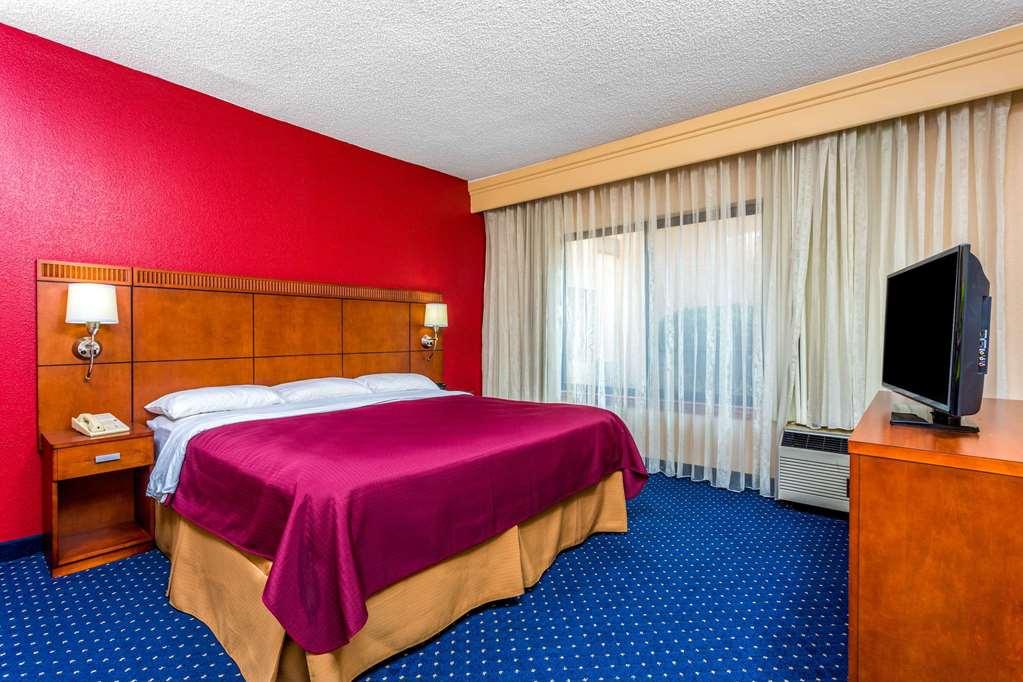 Comfort Inn Roswell-Dunwoody ภายนอก รูปภาพ