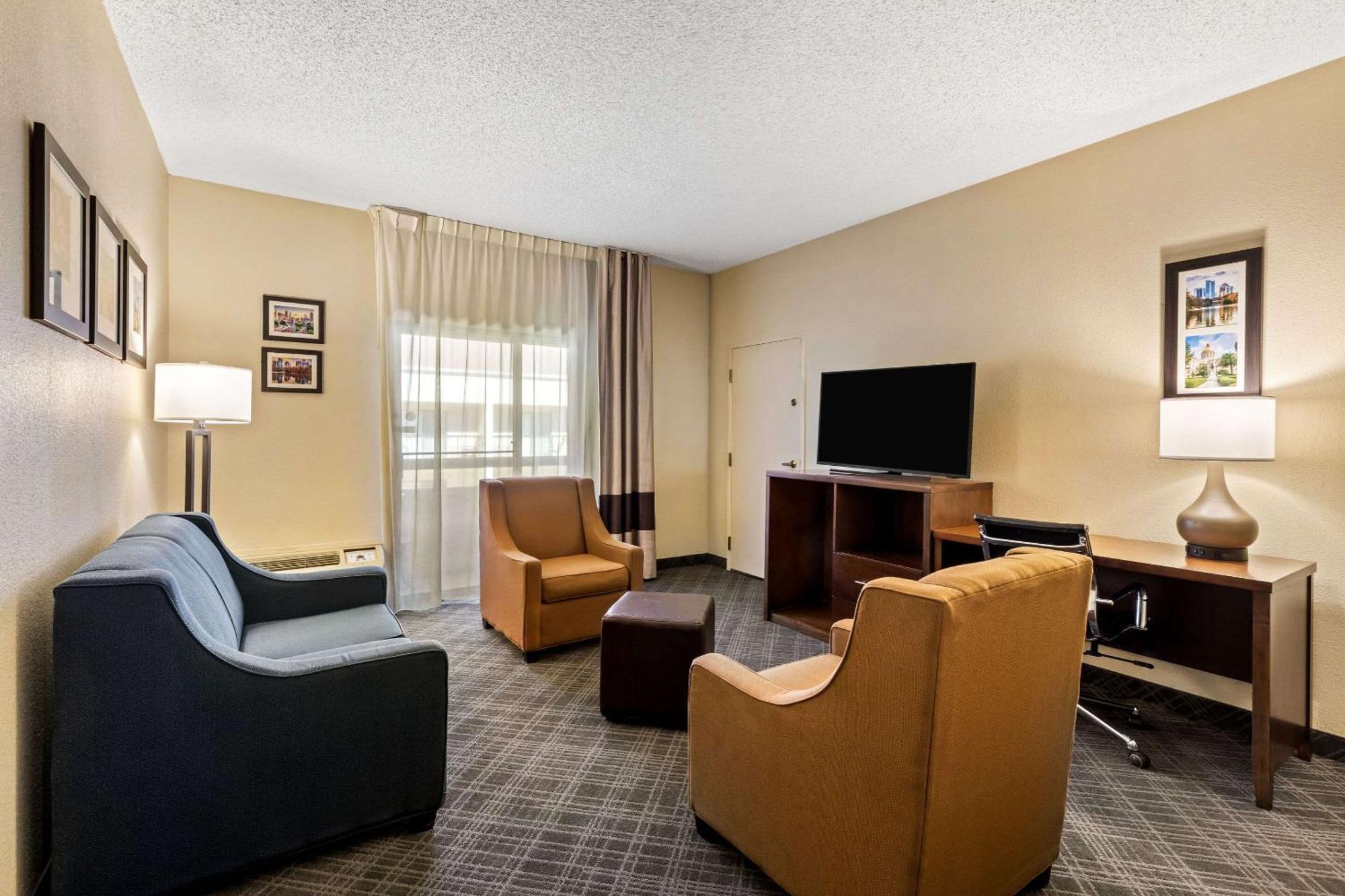 Comfort Inn Roswell-Dunwoody ภายนอก รูปภาพ